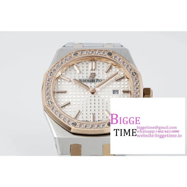 Lady Royal Oak 33mm SS/RG ZF 1:1 Best Edition White Dial Diamonds Bezel on SS/RG Bracelet Swiss Quartz - Image 2