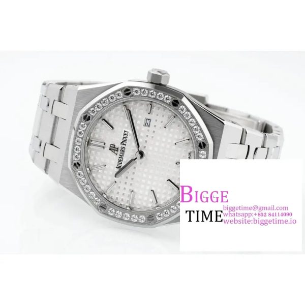 Lady Royal Oak 33mm SS ZF 1:1 Best Edition White Dial Diamonds Bezel on SS Bracelet Swiss Quartz - Image 7
