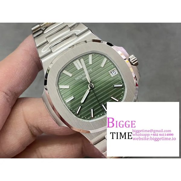 Nautilus 5711/1A 3KF 1:1 Best Edition Green Textured Dial on SS Bracelet 324CS V2 - Image 2