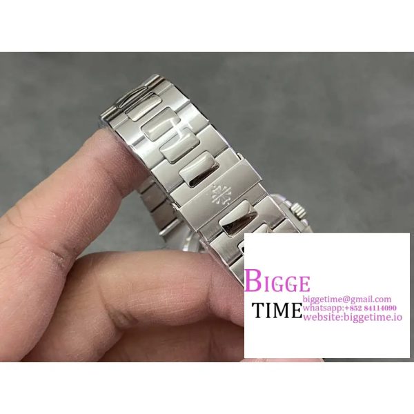 Nautilus 5711/1A 3KF 1:1 Best Edition Green Textured Dial on SS Bracelet 324CS V2 - Image 7
