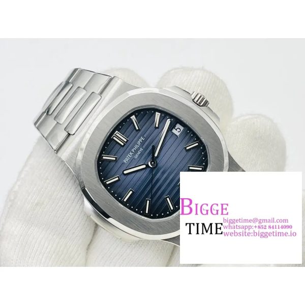 Nautilus 5711/1A PPF 1:1 Best Edition Blue Textured Dial on SS Bracelet 324CS  V4 - Image 4