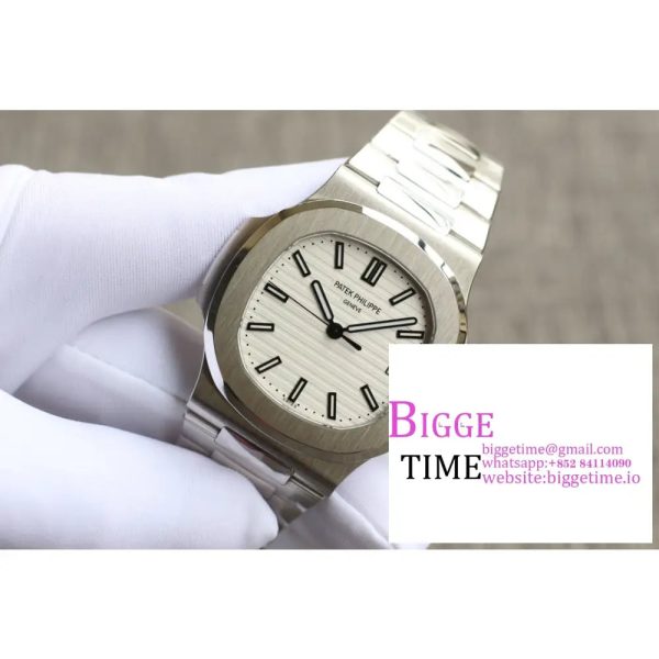 Nautilus 5711/1A PPF 1:1 Best Edition White Textured Dial on SS Bracelet 324CS  V4 - Image 2