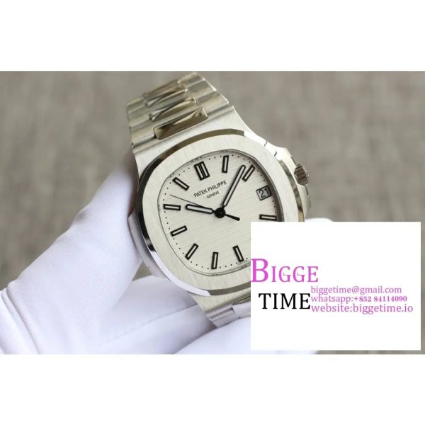 Nautilus 5711/1A PPF 1:1 Best Edition White Textured Dial on SS Bracelet 324CS  V4 - Image 4