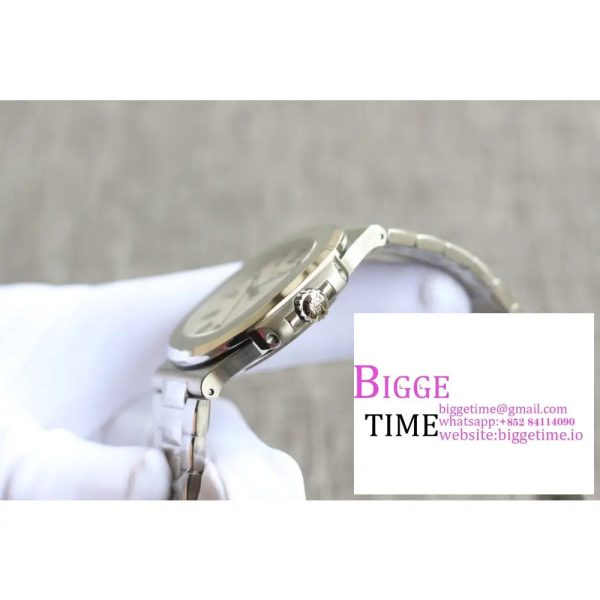 Nautilus 5711/1A PPF 1:1 Best Edition White Textured Dial on SS Bracelet 324CS  V4 - Image 6