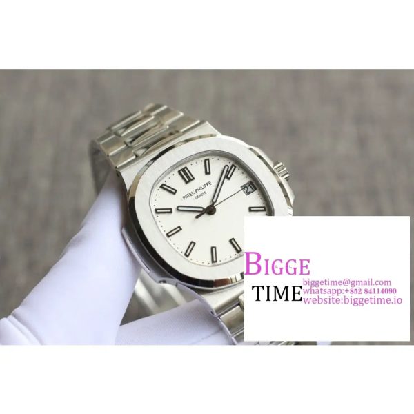 Nautilus 5711/1A PPF 1:1 Best Edition White Textured Dial on SS Bracelet 324CS  V4 - Image 3