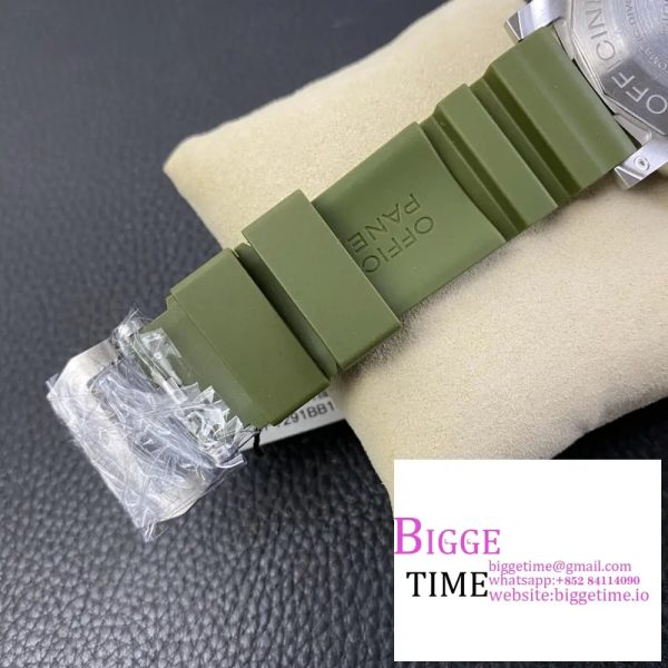 PAM1055 Luminor Submersible 42mm Verde Militare VSF 1:1 Best Edition on Green Rubber Strap P.900 - Image 7