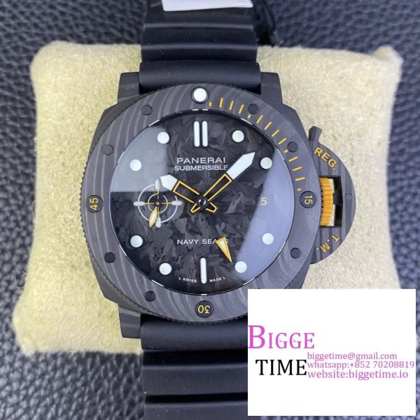 PAM1324 Carbotech 44mm GMT VSF 1:1 Best Edition Carbon Dial on Black Rubber Strap P.9011