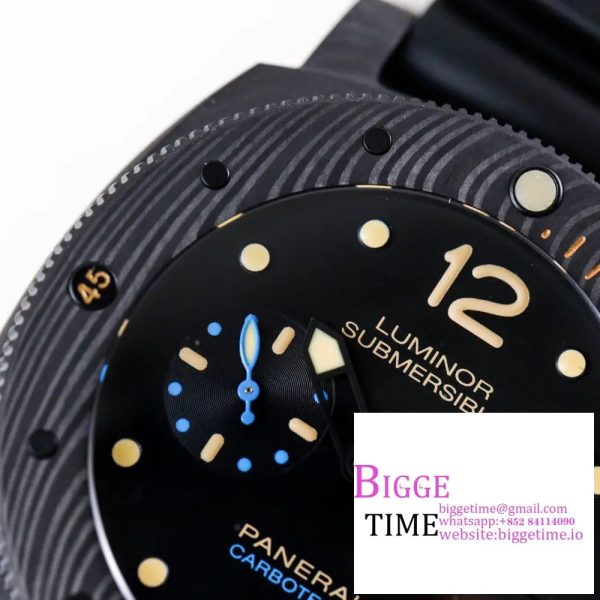 PAM616 Carbotech VSF Best Edition on Blue Logo Black Rubber Strap P.9000  V3 - Image 6