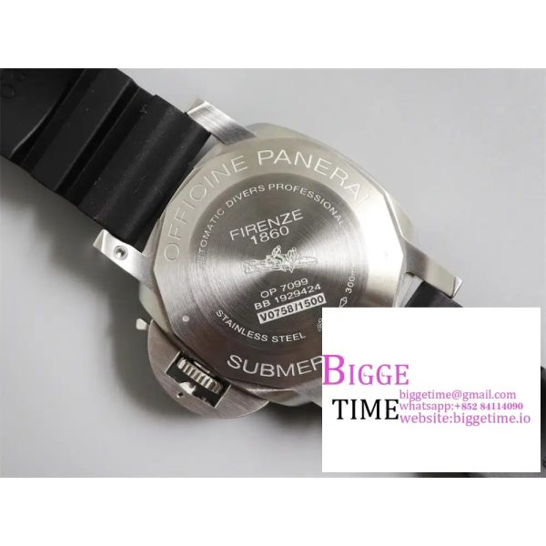 PAM683 42mm Submersible Black Dial Black Rubber Strap VSF P.9001 - Image 9