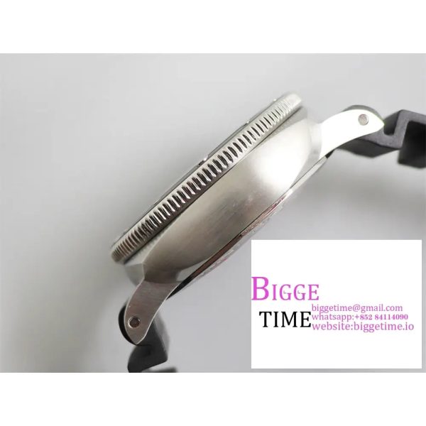 PAM683 42mm Submersible Black Dial Black Rubber Strap VSF P.9001 - Image 6