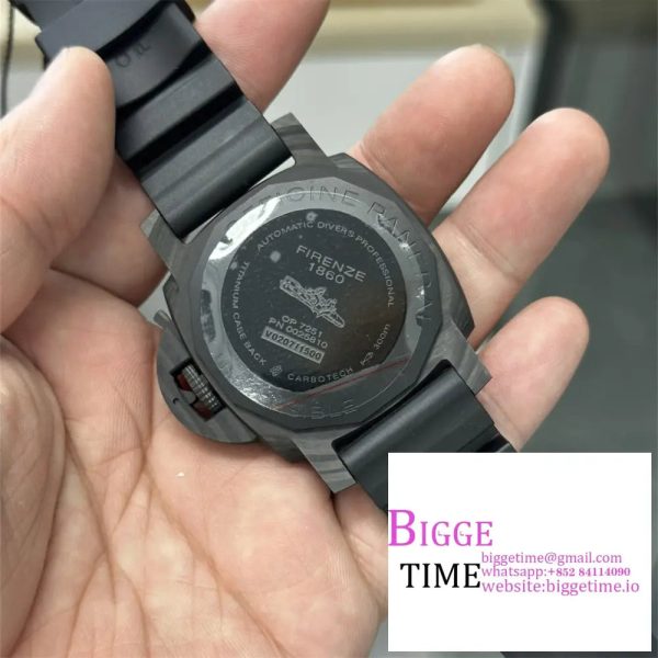 PAM960 Carbotech 42mm VSF Best Edition Black Dial Blue Markers on Rubber Strap P.9010 - Image 6