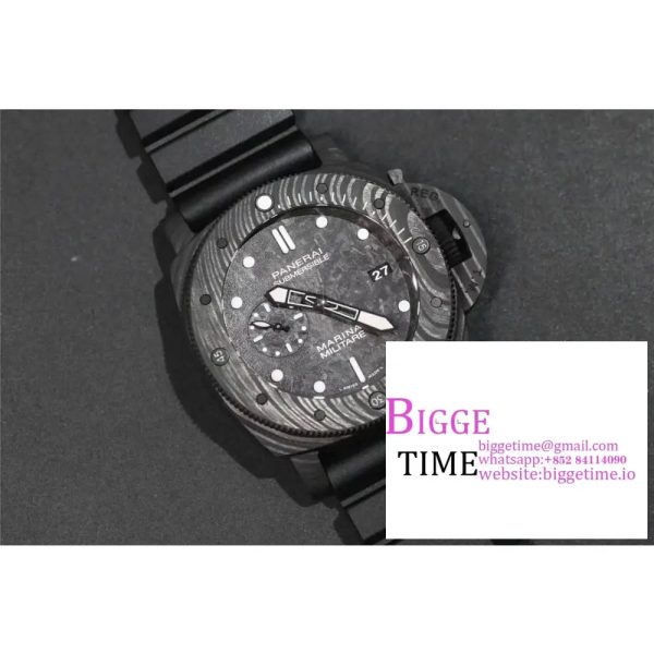 PAM979 Carbotech VSF Best Edition Carbon Dial on Rubber Strap P.9010 - Image 3