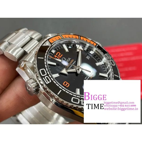 Planet Ocean 43.5mm SS VSF 1:1 Best Edition Black/Orange Bezel Black Dial on SS Bracelet A8900 - Image 4