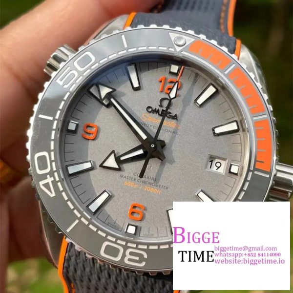 Planet Ocean 43.5mm Ti VSF 1:1 Best Edition Black/Orange Bezel Gray Dial on Gray Nylon Strap A8900 - Image 3