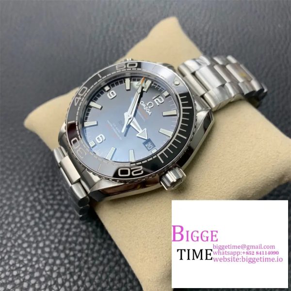 Planet Ocean 600M 39.5mm SS VSF 1:1 Best Edition Black Dial on SS Bracelet A8800 - Image 4