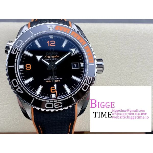 Planet Ocean 600M 43.5mm 1/4 Orange Black Dial Black Rubber Strap VSF A8900 - Image 2