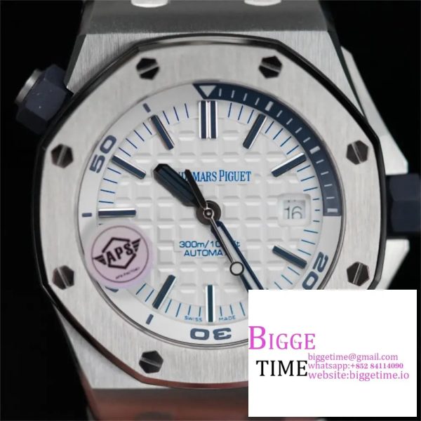 Royal Oak Offshore Diver 15710 APSF 1:1 Best Edition White Checkered Dial on White Rubber Strap A3120