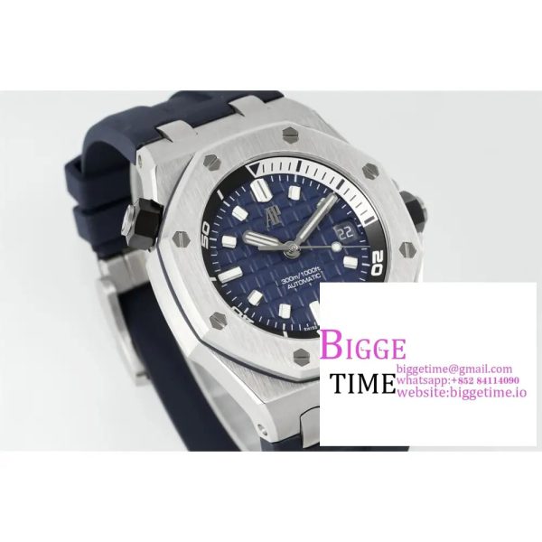 Royal Oak Offshore Diver 15720 SS APSF 1:1 Best Edition Blue Dial on Blue Rubber Strap A4308 - Image 2