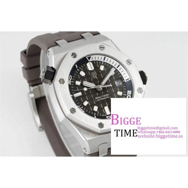 Royal Oak Offshore Diver 15720 SS APSF 1:1 Best Edition Gray Dial on Gray Rubber Strap A4308 - Image 4