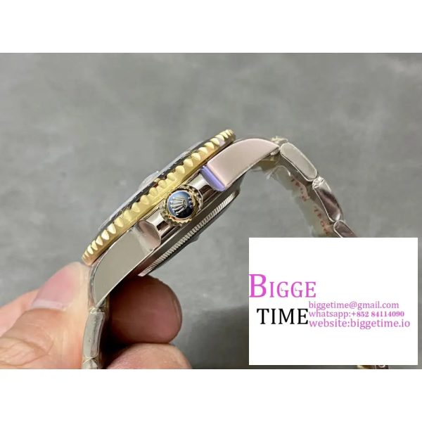 Sea-Dweller 43mm Two Tone SS/YG 126603 CSF Best Edition Black Dial on SS/YG Bracelet VR3235 - Image 6