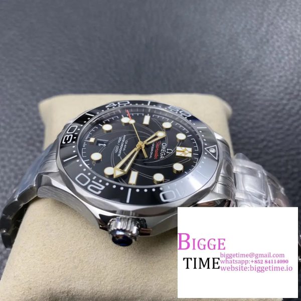 Seamaster Diver 300M 007 James Bond 42mm Ceramic Black Dial SS Bracelet VSF A8800 - Image 3