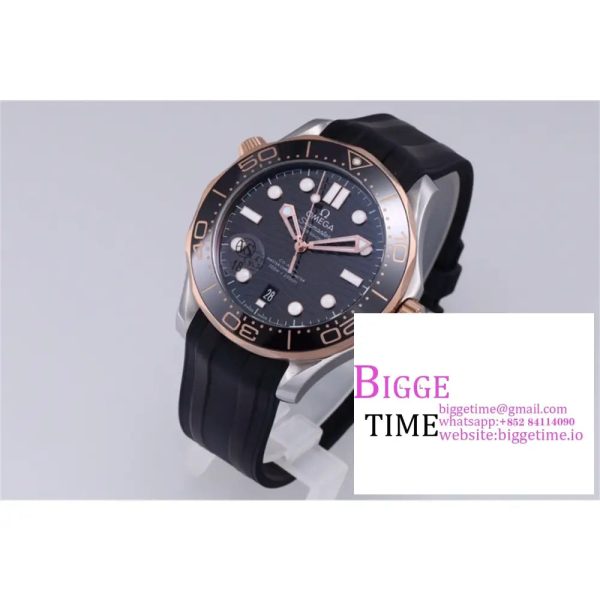 Seamaster Diver 300M SS/RG VSF 1:1 Best Edition RG Bezel Black Dial on SS/RG Bracelet A8800 - Image 4