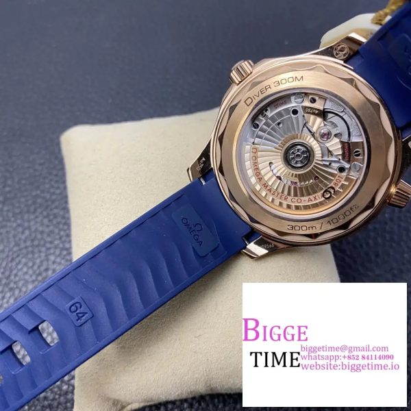 Seamaster Diver 300M SS/RG VSF 1:1 Best Edition RG Bezel Blue Dial on Blue Rubber Strap A8800 - Image 9