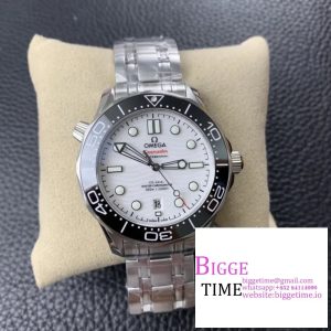 Seamaster Diver 300M SS VSF 1:1 Best Edition Black Bezel White Dial on SS Bracelet A8800