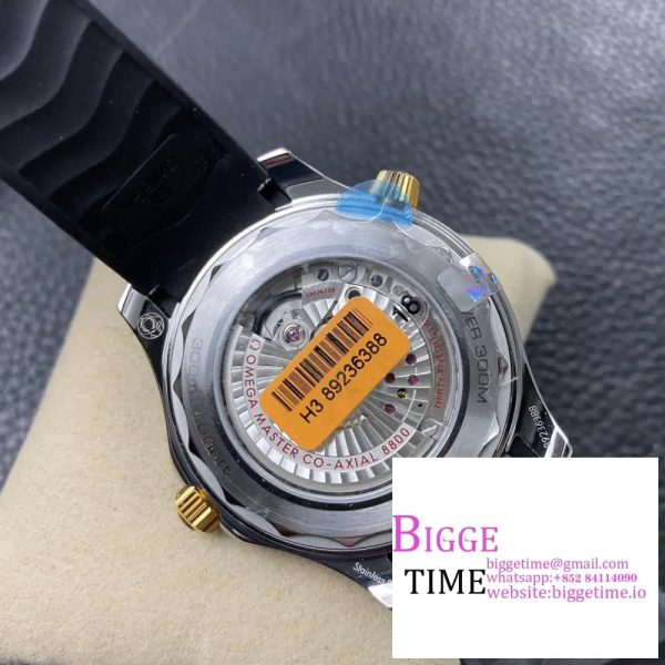 Seamaster Diver 300M SS/YG VSF 1:1 Best Edition YG Bezel Black Dial on Black Rubber Strap A8800 - Image 9