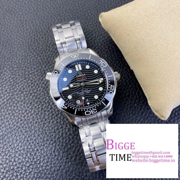 Seamaster Diver 300M VSF 1:1 Best Edition Black Ceramic Black Dial on SS Bracelet A8800 V2 (Black Balance Wheel) - Image 3