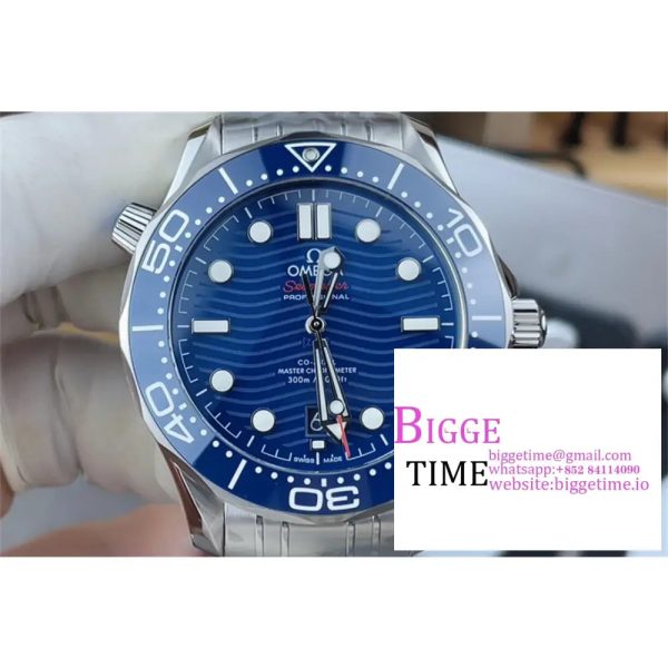 Seamaster Diver 300M VSF 1:1 Best Edition Blue Ceramic Blue Dial on SS Bracelet A8800 V2 (Black Balance Wheel) - Image 2