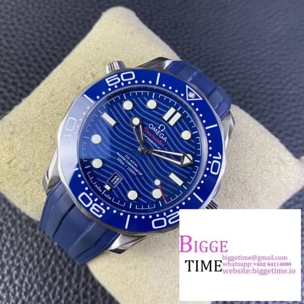 Seamaster Diver 300M ZF 1:1 Best Edition Blue Ceramic Blue Dial on Blue Rubber Strap A8800 - Image 5