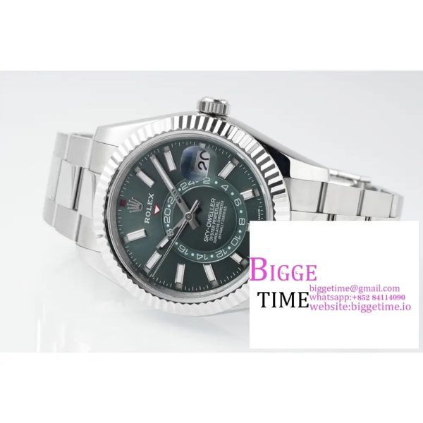 Skydweller 42mm 326934 Green Dial Oyster Bracelet ZF A2824 - Image 3