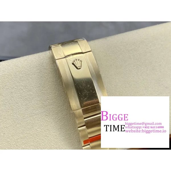 Skydweller 42mm 326934 YG White Dial YG Oyster Bracelet JWF A23J - Image 8