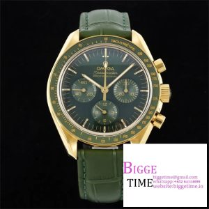 Speedmaster Moonwatch in Moonshine RG V6SF Best Edition Green Dial on Green Leather Strap Manual Chrono