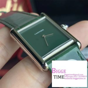 Tank Must 25mm Green Dial Green Leather Strap DRF Swiss Quartz