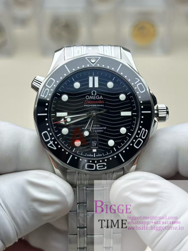 Seamaster Diver 300M Black Ceramic Bezel V4 VSF 1:1 Best Edition Black Dial On SS Bracelet Super Clone Asian 8800
