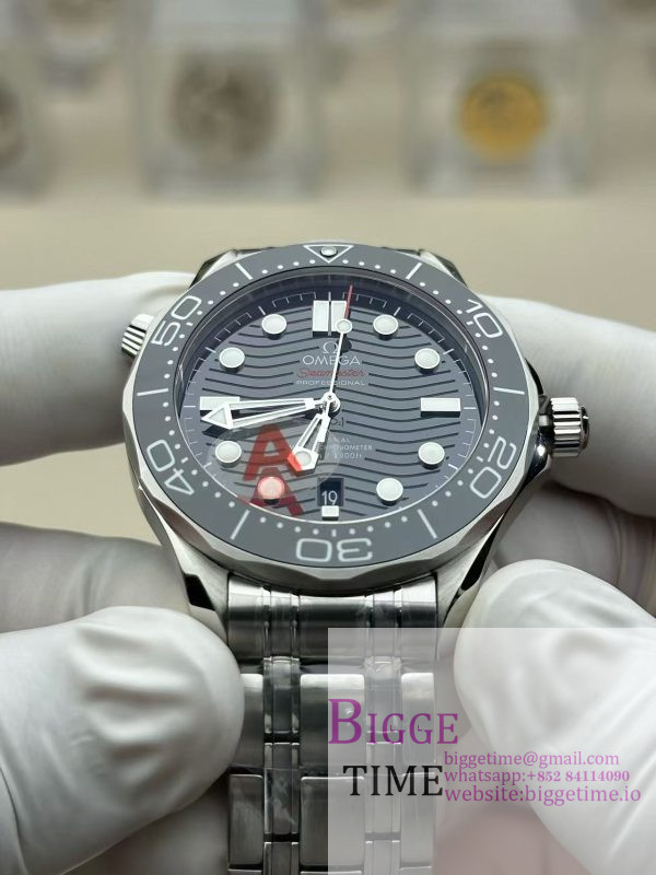 Seamaster Diver 300M Black Ceramic Bezel V4 VSF 1:1 Best Edition Black Dial On SS Bracelet Super Clone Asian 8800 - Image 5