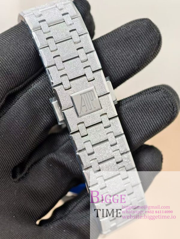 Royal Oak Chrono 26240 Frosted SS APSF 1:1 Best Edition Ice Blue Dial on Bracelet SA4401 Super Clone - Image 3